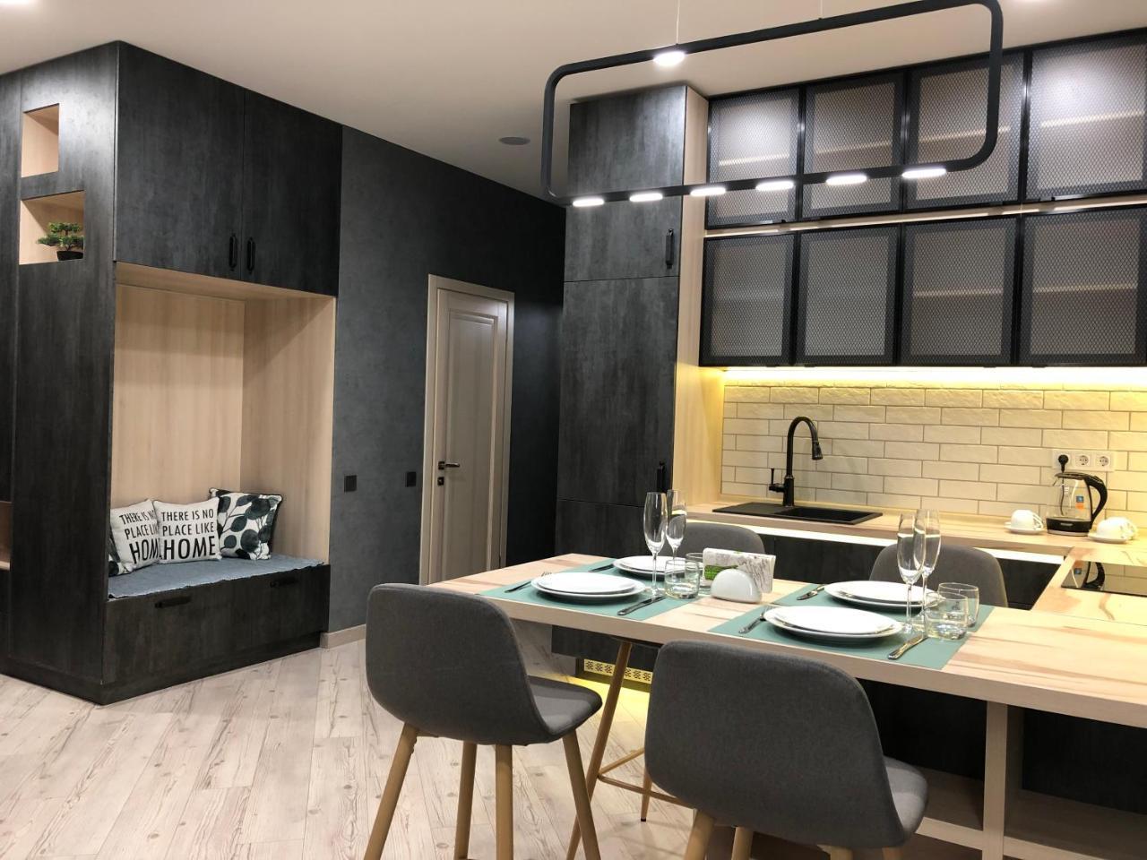 אודסה Luxury Loft Apartments מראה חיצוני תמונה