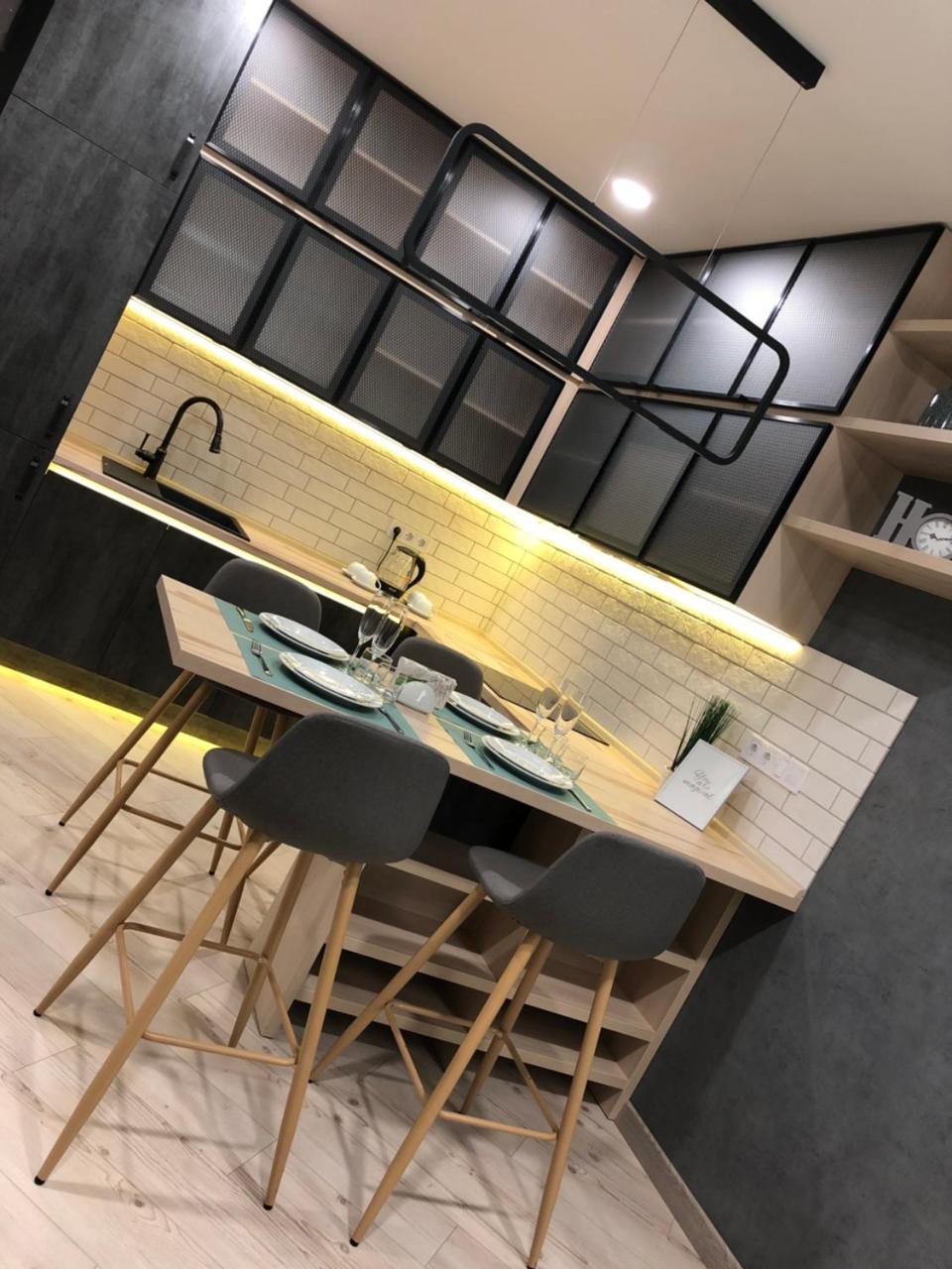 אודסה Luxury Loft Apartments מראה חיצוני תמונה